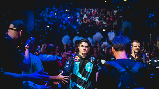 成都AG超玩会荣获2024KPL年度总决赛冠军