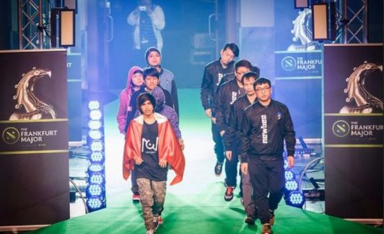 T132精彩表现晋级S15世界赛半决赛